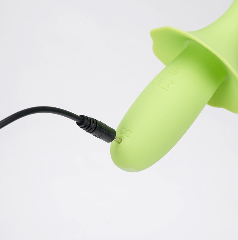 SIENNA Green Vibelite 10-Function Rechargeable Fluttering Silicone Vibrator