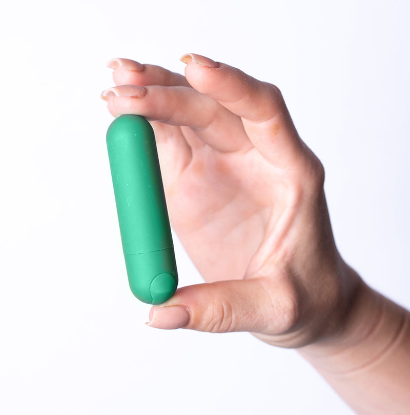 JESSI USB Rechargeable Super Charged Mini Bullet EMERALD