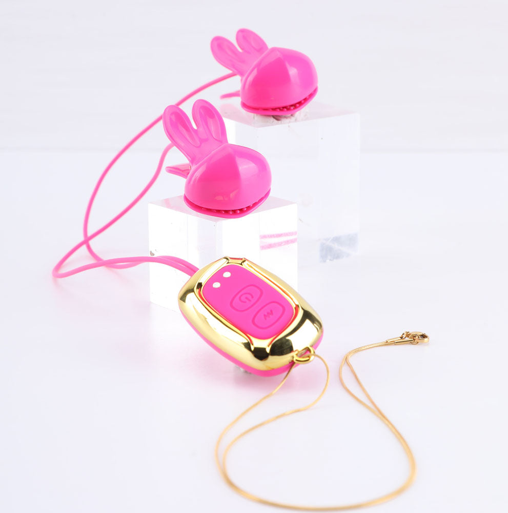MOLLI PINK Vibelite 10-Function Vibrating Nipple Clamps + Necklace maiatoys.com MOLLI PINK Vibelite 10-Function Vibrating Nipple Clamps + Necklace maiatoys.com